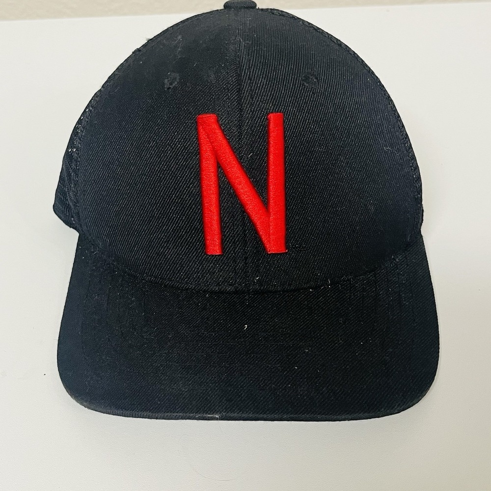 Top of the World Nebraska Cornhuskers N Black Trucker Hat Snapback Cap Mens